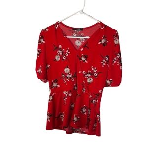 TROVARE WOMENS SMALL PETITE RED FLORAL SHORT SLEEVE V NECK TOP